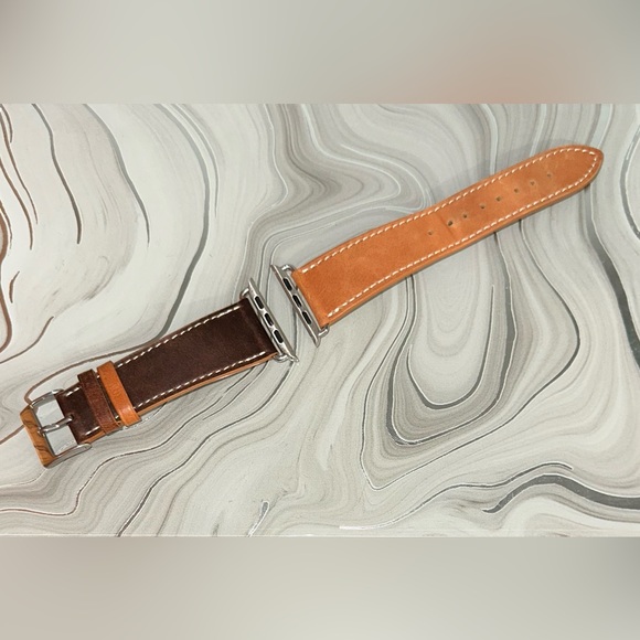 Leather Apple Watch Band - Picture 1 of 6